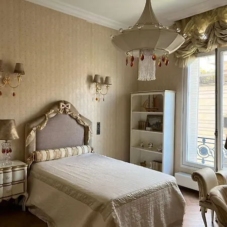 Apartment 4 Bedroom Prestigious Baroque Near Trocadero *