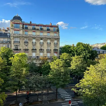 4 Bedroom Prestigious Baroque Near Trocadero * Parigi